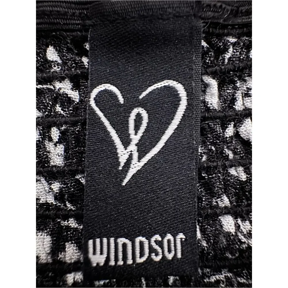 Windsor Women's Black Floral Long Sleeve Crop Top - Size S  b22